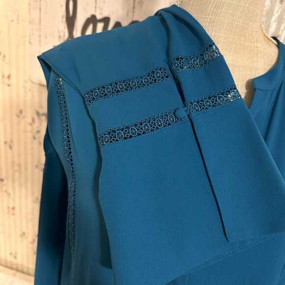 The Limited Mykonos Blue 2X Bell Sleeve NWT Blouse - Picture 3 of 4